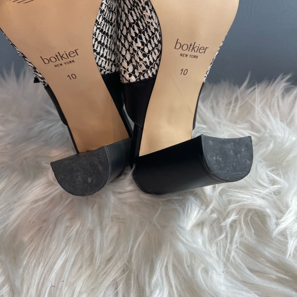 BOTKIER HANNAH MULE BLACK & WHITE SNAKESKIN SZ 10 - Picture 8 of 10
